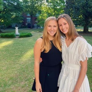 Meet your Posher, Monica